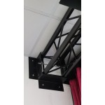 Staffe supporto wallmount a parete per americane in alluminio tralicci reticolari realizzate su misura